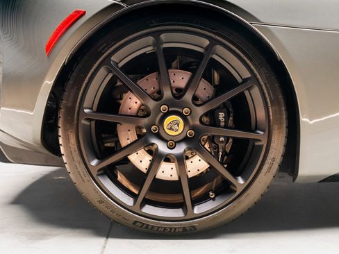 Used 2020 Lotus Evora image 29