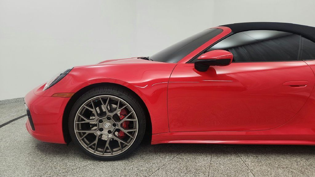 Used 2022 Porsche 911 Carrera S RWD image 11