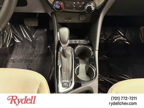 Used 2024 Buick Encore GX Sport Touring AWD/4WD image 15