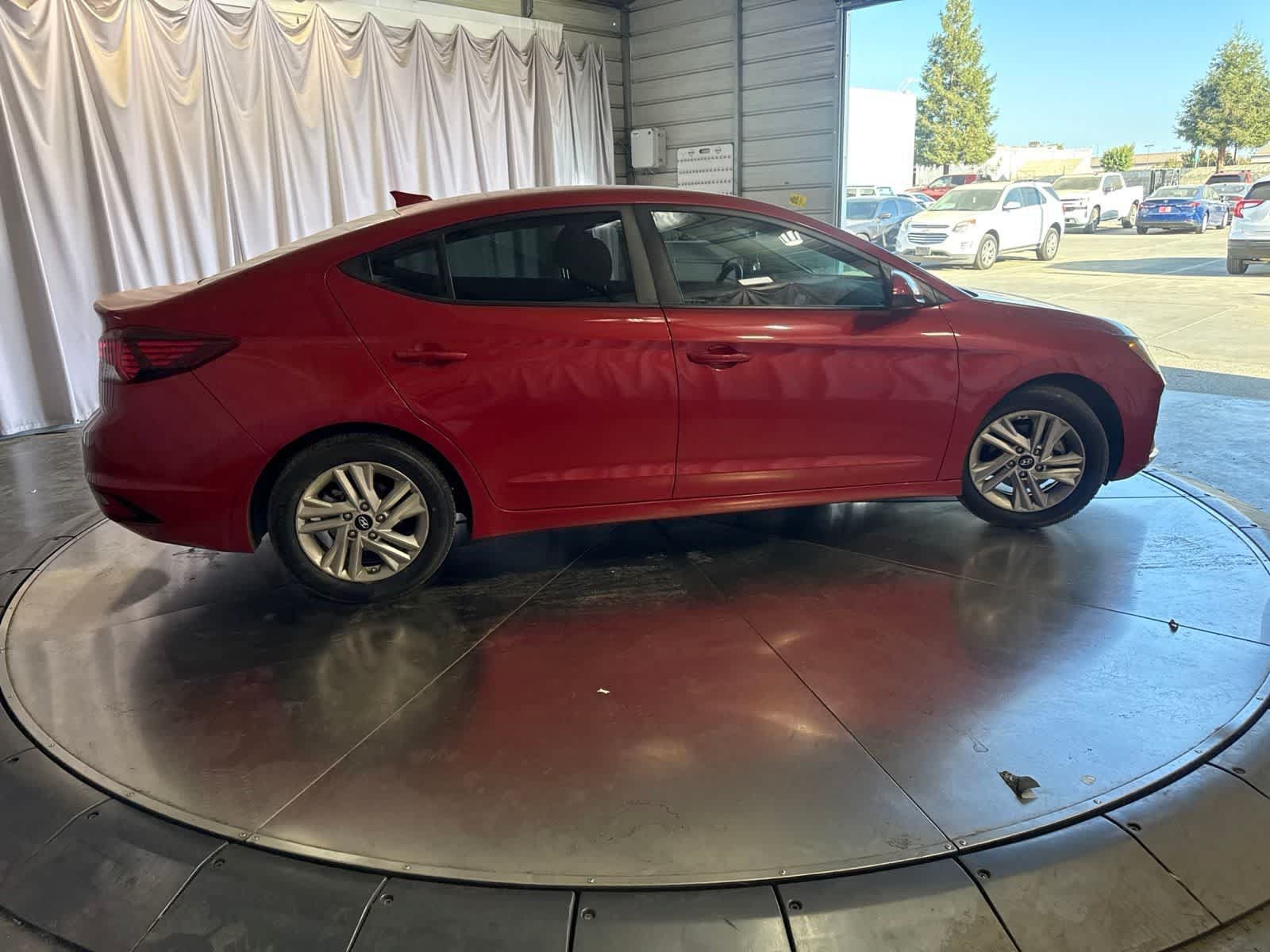 Used 2020 Hyundai Elantra SEL FWD image 4