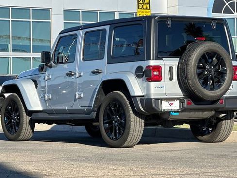 Certified 2023 Jeep Wrangler Unlimited Sahara image 5