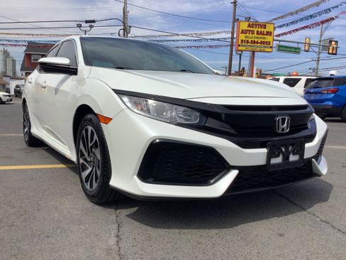 Used 2018 Honda Civic LX image 1