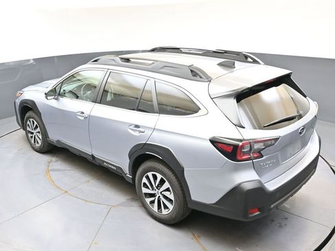 Certified 2024 Subaru Outback Premium AWD/4WD image 38