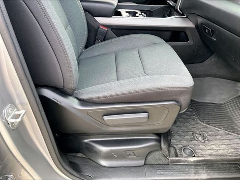 Used 2022 RAM 1500 Big Horn AWD/4WD image 35