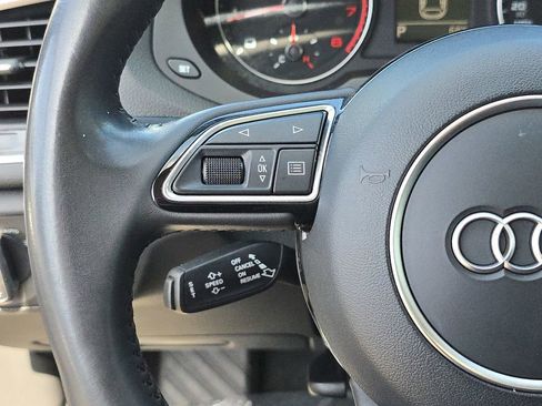 Used 2017 Audi Q3 2.0T Premium FWD image 22