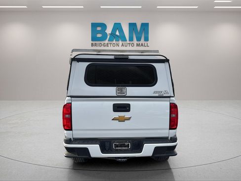 Used 2020 Chevrolet Colorado W/T w/ WT Convenience Package image 6