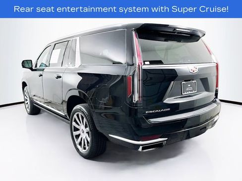 Certified 2023 Cadillac Escalade ESV Premium Luxury Platinum AWD/4WD image 5