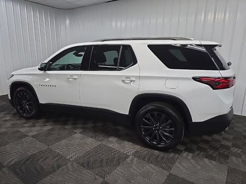 Used 2023 Chevrolet Traverse RS AWD/4WD image 4