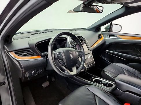 Used 2019 Lincoln MKC Reserve AWD/4WD image 16