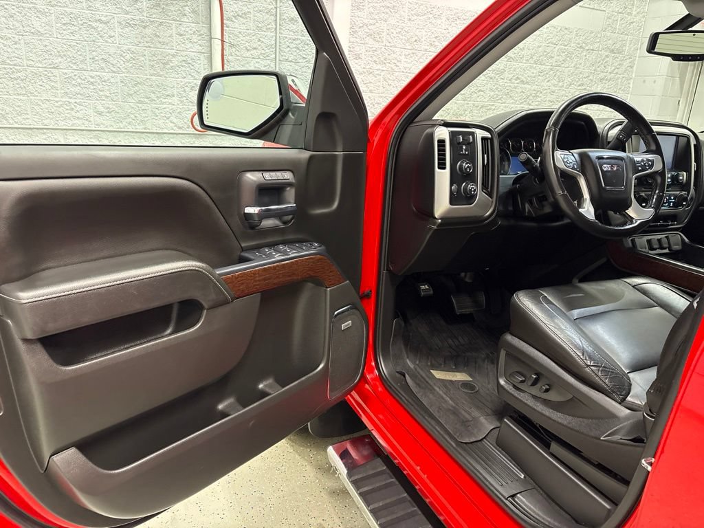 Used 2018 GMC Sierra 1500 SLT w/ SLT Premium Package AWD/4WD image 15