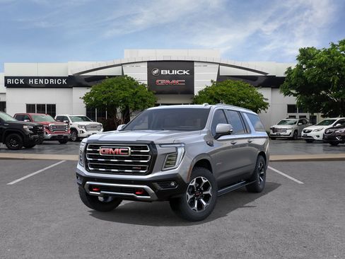 New 2026 GMC Yukon XL AT4 AWD/4WD image 10