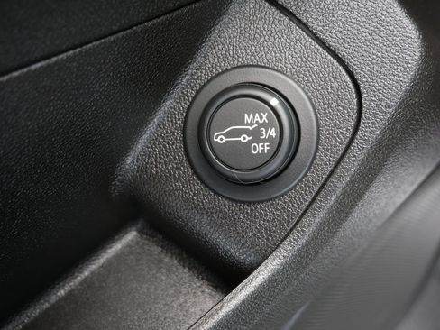 Used 2022 GMC Terrain AT4 AWD/4WD image 18