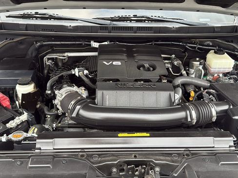 Used 2022 Nissan Frontier Pro-X RWD image 33