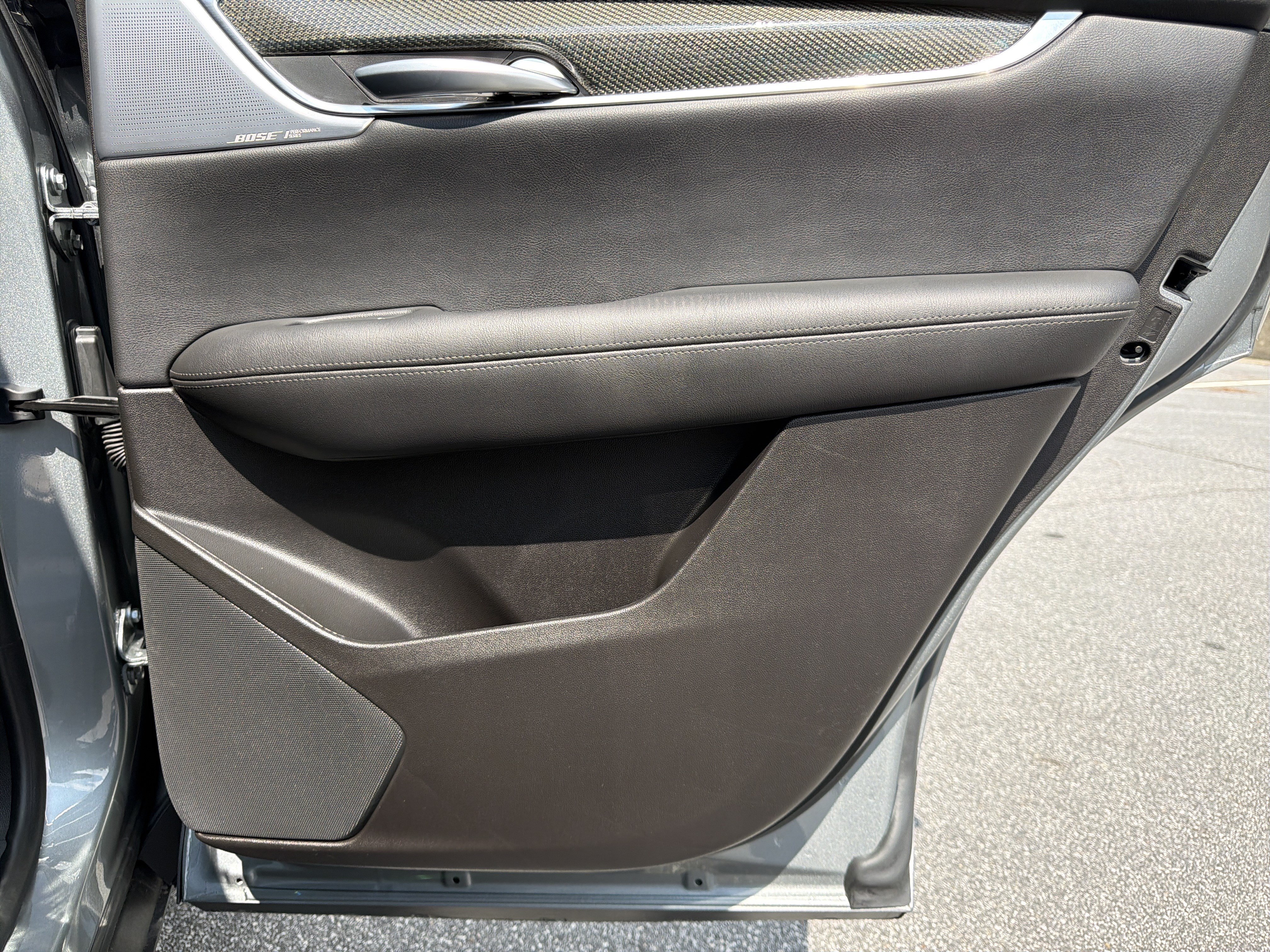 Used 2023 Cadillac XT5 Sportv w/ LPO, Floor Liner Package AWD/4WD image 19