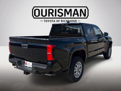 Certified 2024 Toyota Tacoma SR5 AWD/4WD image 7