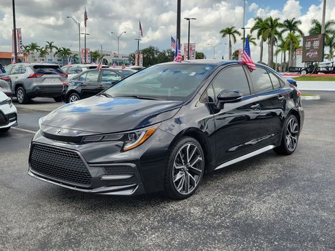 Used 2022 Toyota Corolla SE image 6