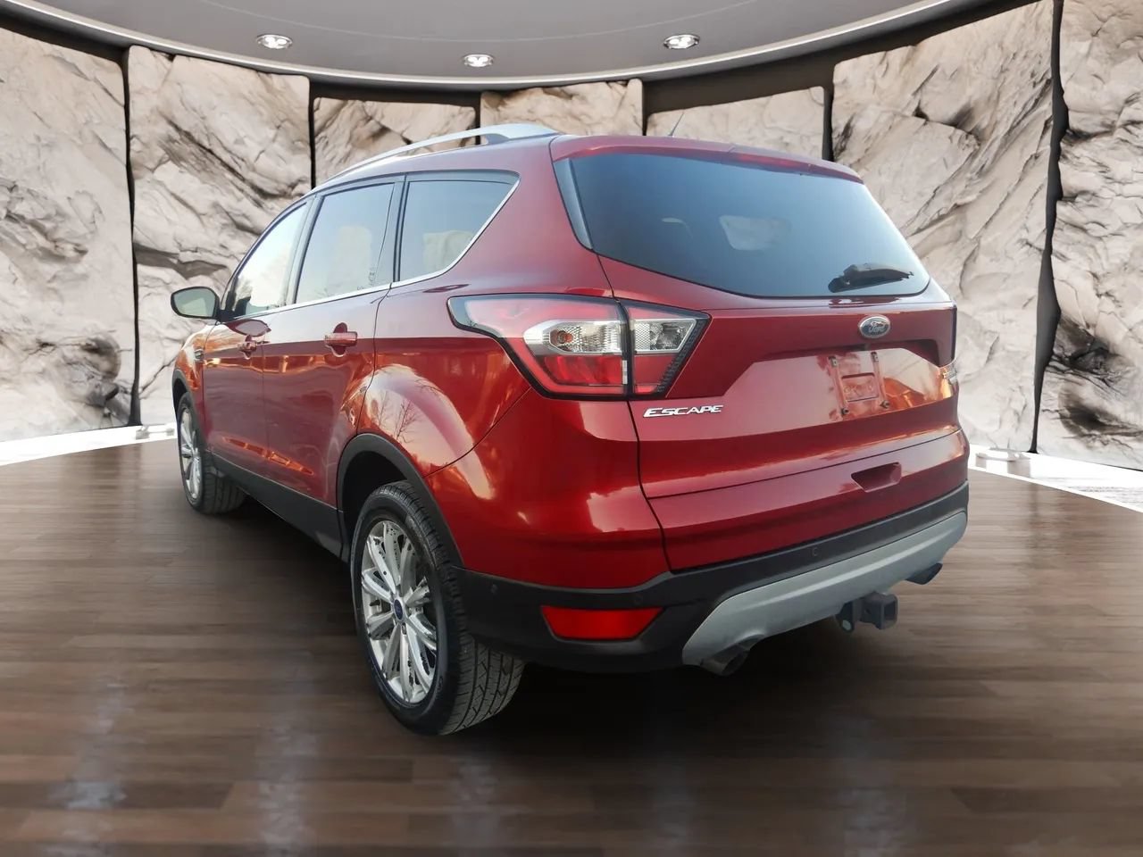 Used 2017 Ford Escape Titanium w/ Equipment Group 301A AWD/4WD image 8