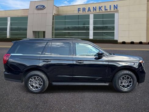Certified 2025 Ford Expedition Active RWD image 8