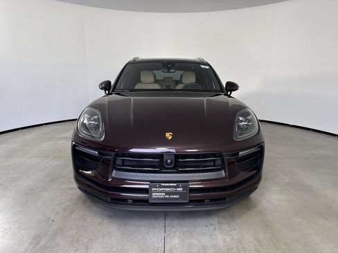 Certified 2026 Porsche Macan AWD/4WD image 10