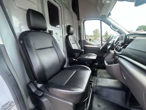 Used 2025 Ford Transit 250 148 High Roof Extended w/ Load Area Protection Package RWD image 18