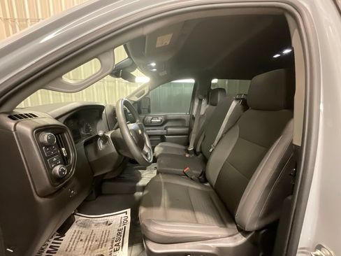 Used 2024 Chevrolet Silverado 2500 Custom w/ Custom Convenience Package AWD/4WD image 9