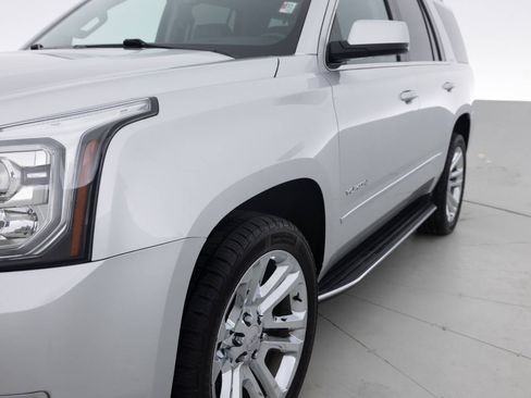 Used 2018 GMC Yukon SLT w/ Premium Edition image 12