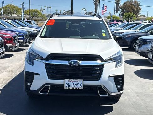 Certified 2025 Subaru Ascent Touring w/ Popular Package #2 AWD/4WD image 2