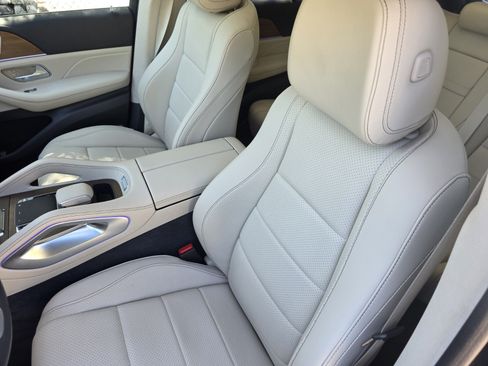 Used 2020 Mercedes-Benz GLE 350 4MATIC image 11