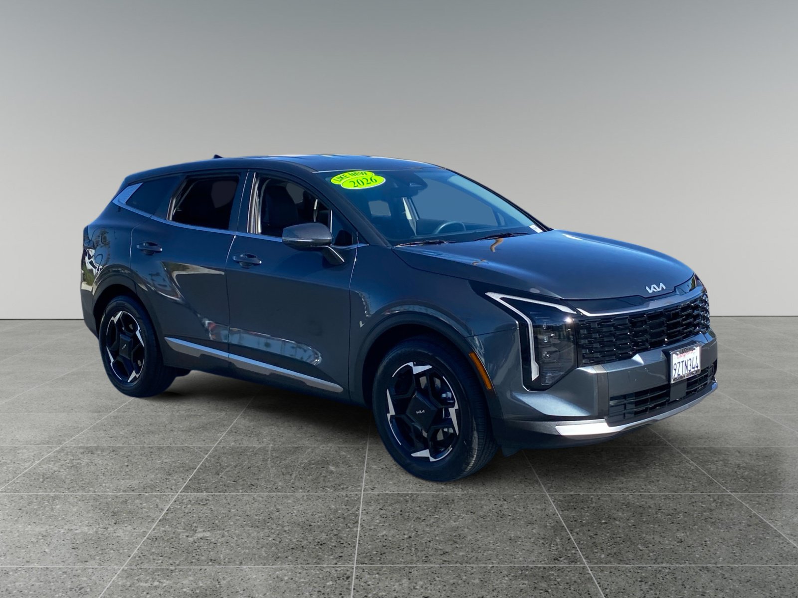 Used 2026 Kia Sportage EX FWD image 7
