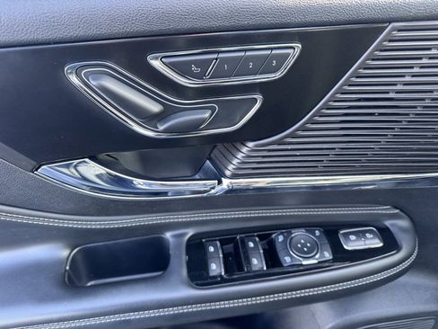 Used 2022 Lincoln Corsair FWD image 19