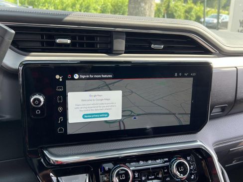 New 2025 GMC Sierra 3500 Denali w/ Denali Reserve Package image 15