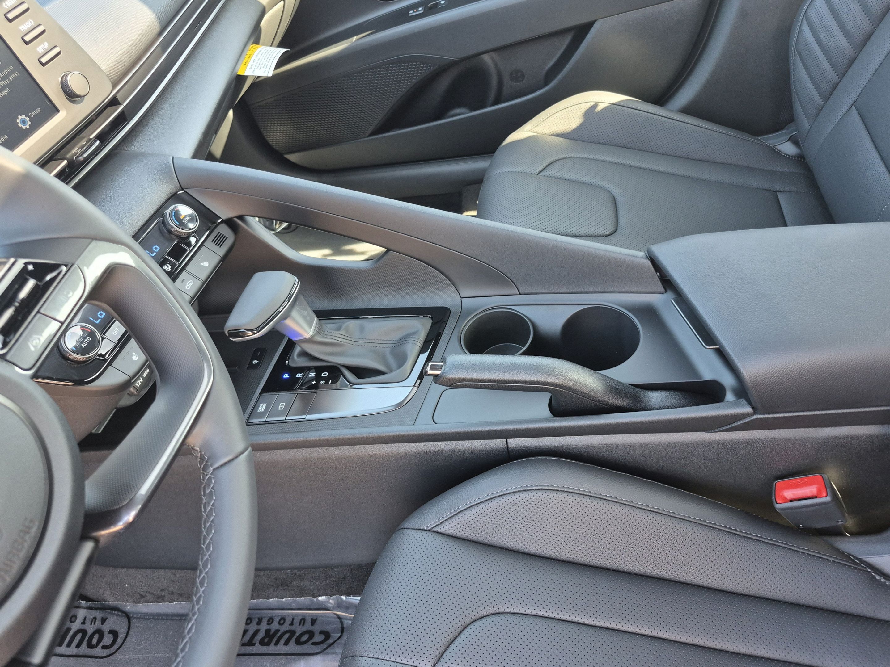 New 2026 Hyundai Elantra SEL Sport FWD image 20