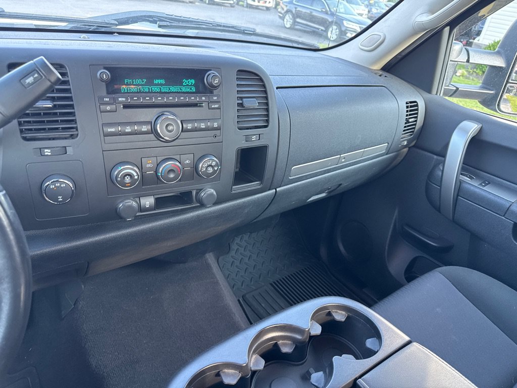 Used 2012 Chevrolet Silverado 2500 LT AWD/4WD image 16