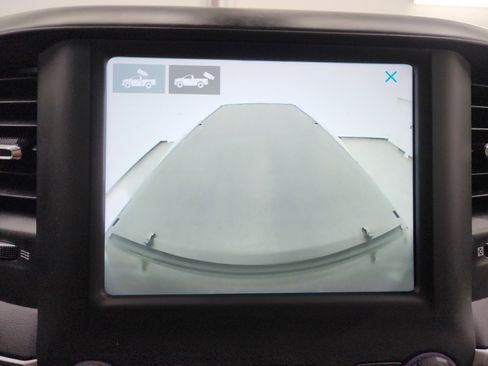 Used 2021 RAM 3500 Big Horn w/ Max Tow Package AWD/4WD image 16