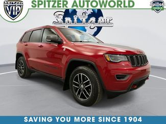 Used 2018 Jeep Grand Cherokee Trailhawk w/ Trailhawk Luxury Group AWD/4WD video 1