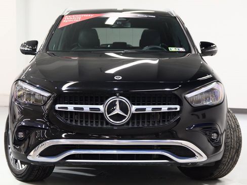 Used 2025 Mercedes-Benz GLA 250 4MATIC image 3