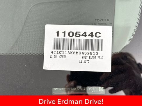 Certified 2021 Toyota Camry LE FWD image 31