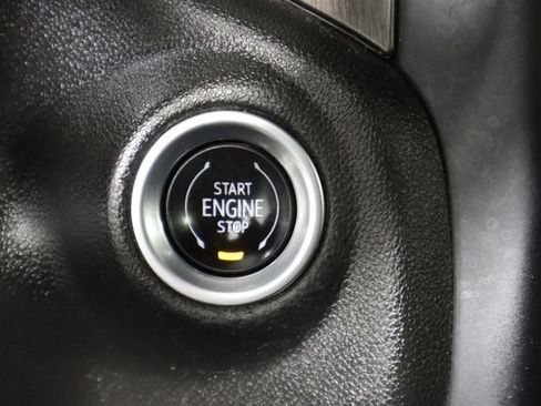 Used 2022 GMC Sierra 2500 AT4 image 54