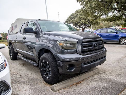 Used 2011 Toyota Tundra SR5 image 6