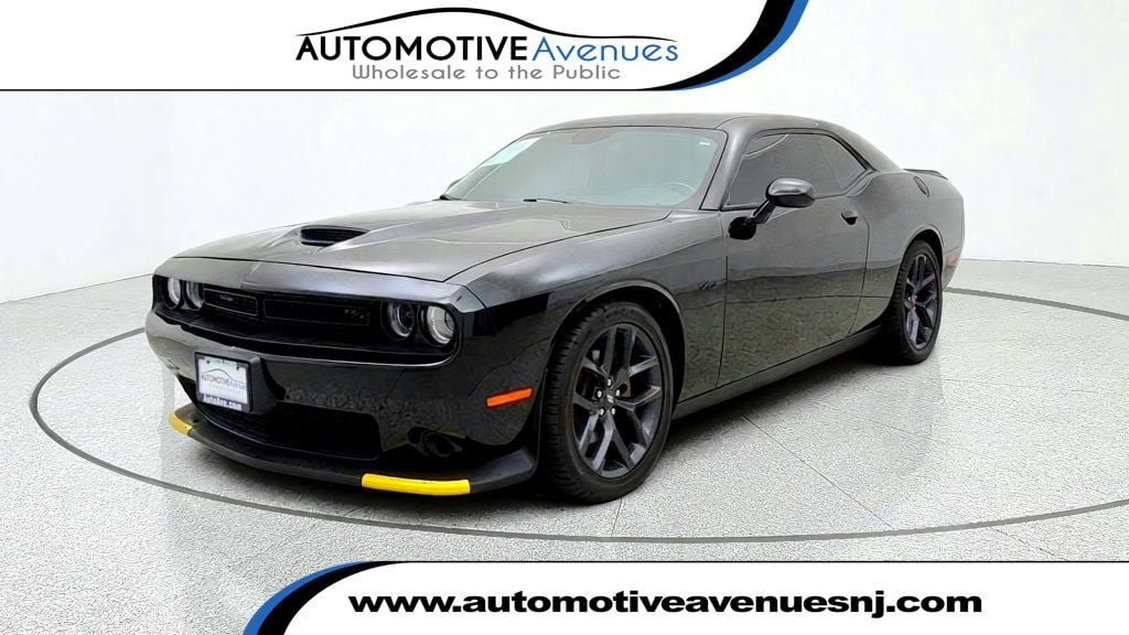 Used 2023 Dodge Challenger R/T w/ Blacktop Package RWD image 1