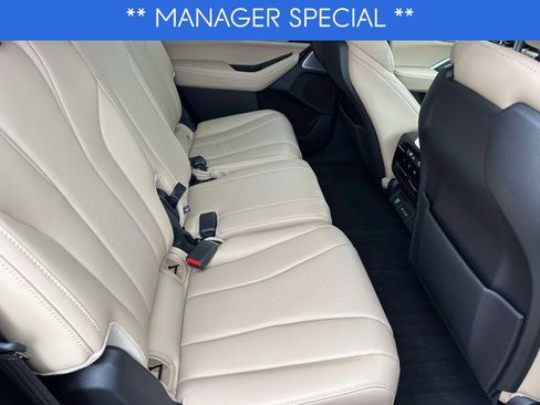 Used 2025 Acura MDX FWD w/ Technology Package image 11