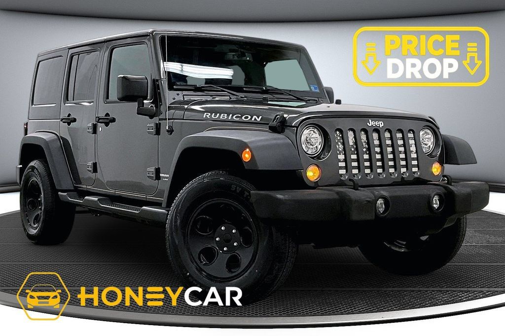 Used 2018 Jeep Wrangler Unlimited Rubicon w/ Connectivity Group AWD/4WD image 1