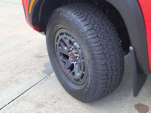 New 2026 Nissan Frontier PRO-4X AWD/4WD image 9