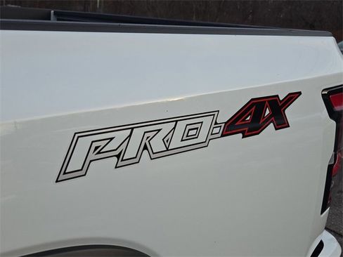 Certified 2024 Nissan Frontier PRO-4X w/ Pro Premium Package image 27