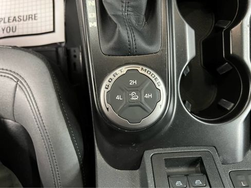 Used 2023 Ford Bronco Black Diamond image 22