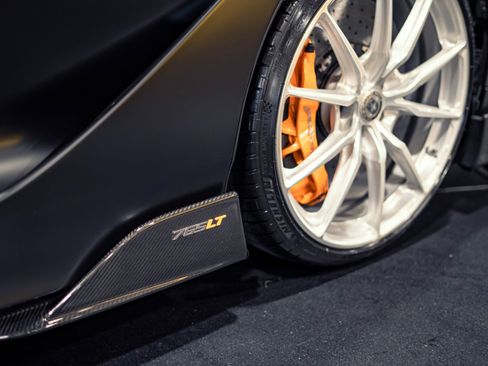 Used 2021 McLaren 765LT RWD image 43