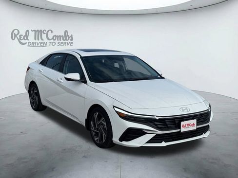 New 2026 Hyundai Elantra SEL Sport Premium FWD image 7
