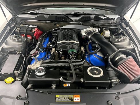 Used 2013 Ford Mustang Shelby GT500 RWD image 9