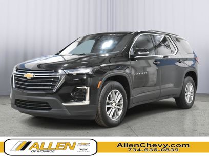 Used 2023 Chevrolet Traverse LT w/ LPO, Floor Liner Package