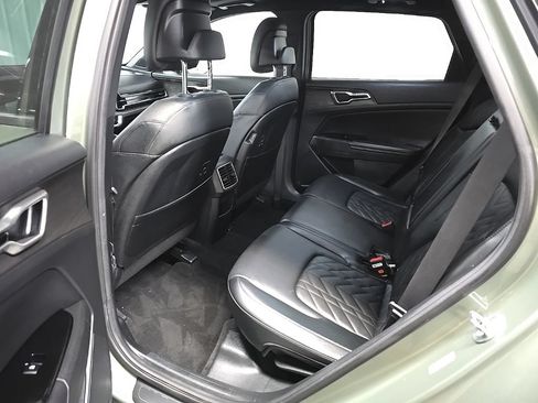 Used 2023 Kia Sportage X-Line w/ X-Line Premium Package AWD/4WD image 32